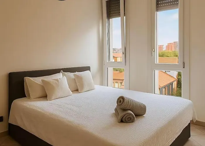 아파트 Mivo Porta Romana M3 - 8 Minutes From Duomo And 250m From Metro Lodi *