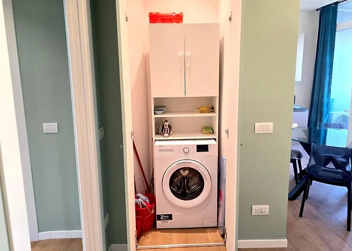 Apartmán M4 Center - Design Washington - Selfcheckin - Wifi - Balcony - Milanoflats Milán