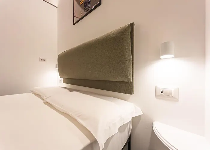 Rrrapido In Brera - Via Mercato Apartman *