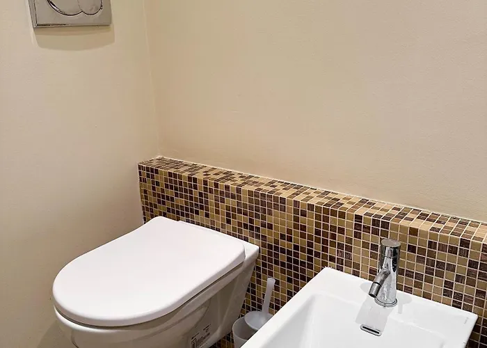 Oasis Of Design And Comfort With Terrace Milano