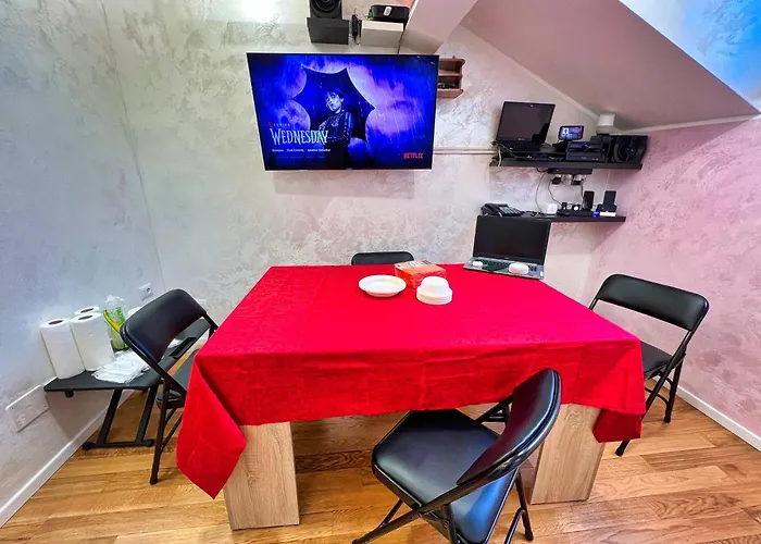 Brera Center - Tube Airport And Train Garibaldi Fs - Speed Spring Vibe - Taxi-no-need Apartmán