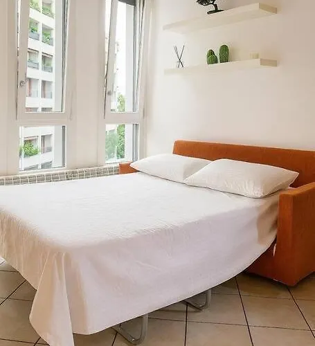 Mivo Porta Romana M3 - 8 Minutes From Duomo And 250m From Metro Lodi