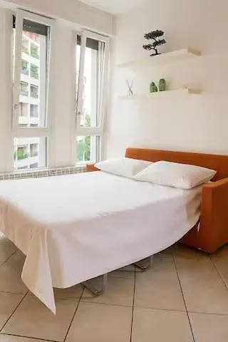 Mivo Porta Romana M3 - 8 Minutes From Duomo And 250m From Metro Lodi 아파트