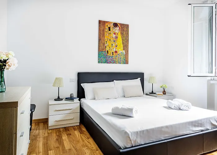 Joivy Adorable Flat With Balcony