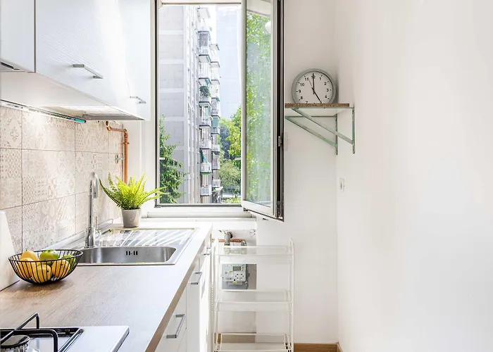 Joivy Adorable Flat With Balcony *