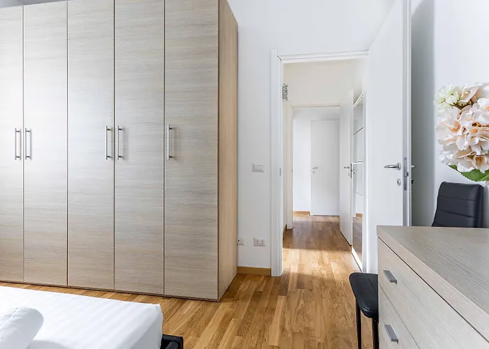 דירה Joivy Adorable Flat With Balcony מילאנו