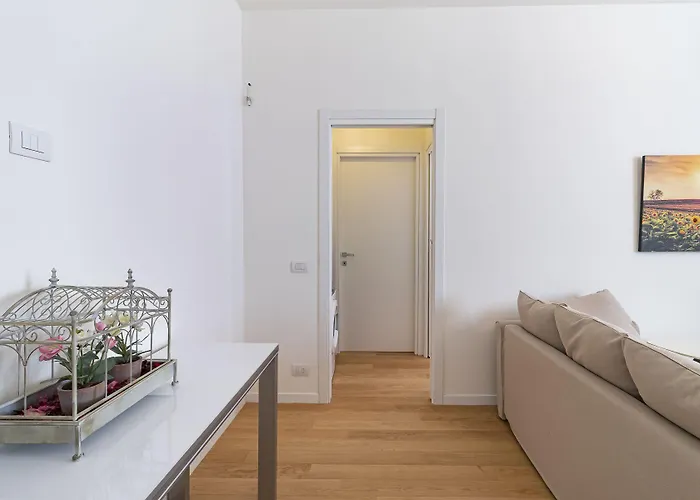 Joivy Cosy 1-bed Near