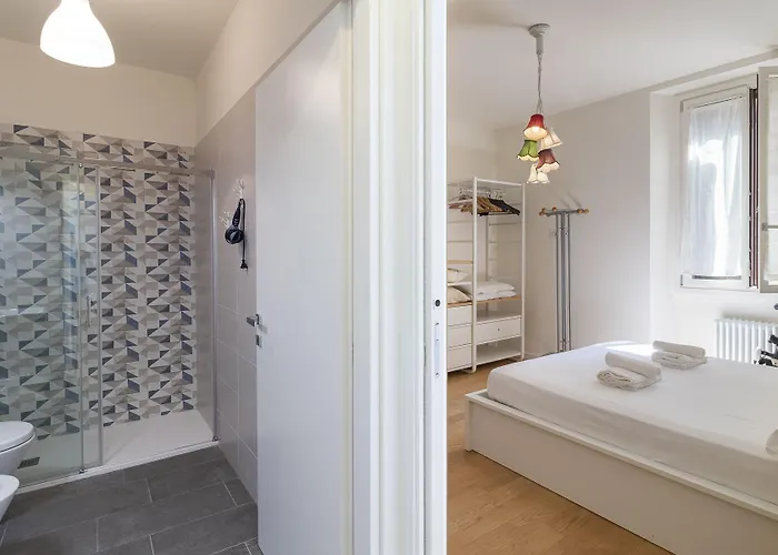 Joivy Cosy 1-bed Near