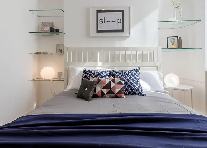 Lejlighed Joivy Lovely Flat For 5 Close To Sforzesco Castle *