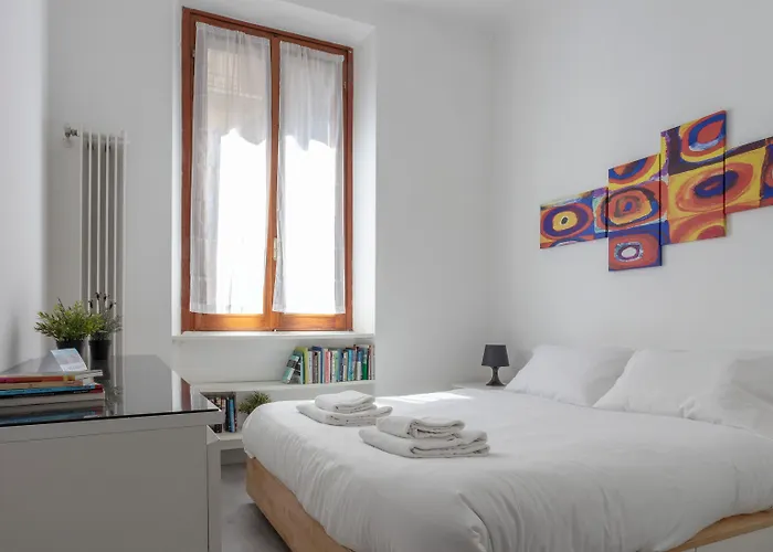 Daire Italianway Comfort - Villoresi 25 *