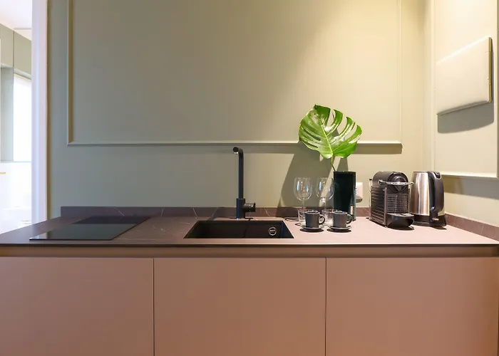 شقة برستيج بوتيك للشقق الفندقية - بياتزا دومو فيو 4*