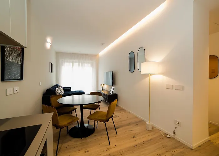 Luxury Suite-hosted By Sweetstay 아파트 *