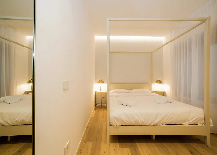 Luxury Suite-hosted By Sweetstay 아파트 *