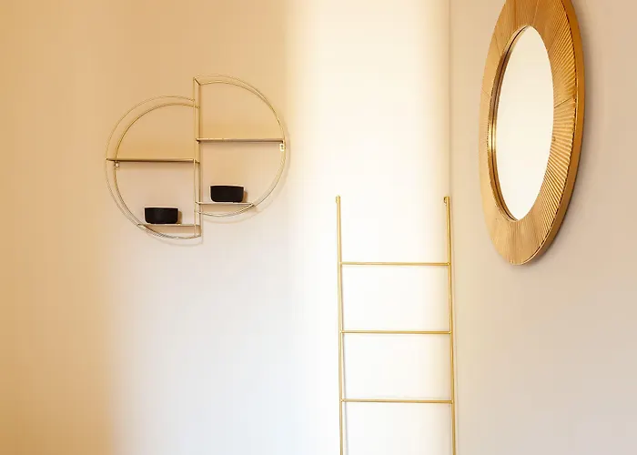 Easyhomes - Vincenzo Monti