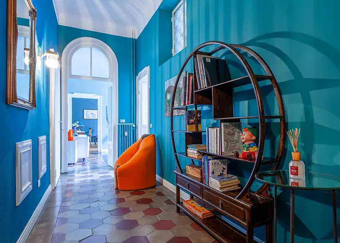 Joivy Elegant Flat With Balcony Milán