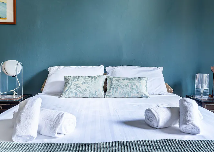 Apartmán Joivy Elegant Flat With Balcony *