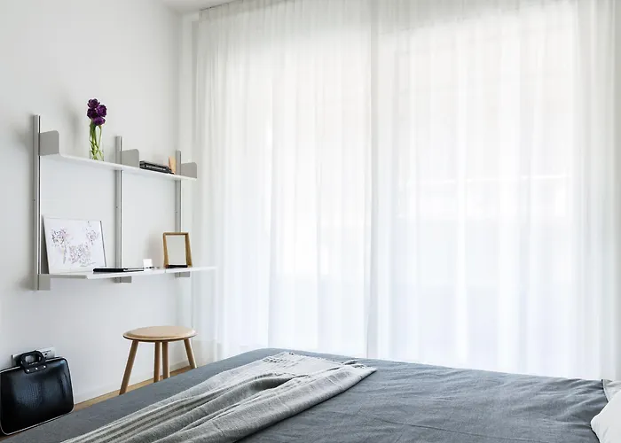 Joivy Stylish 1-bedroom Flat Milán