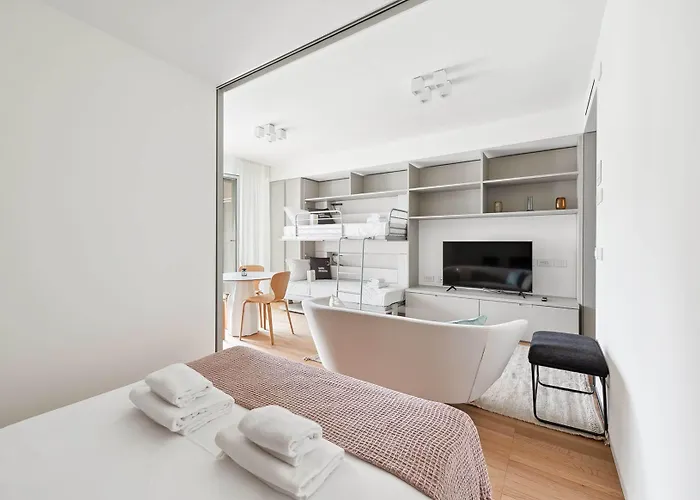 Limehome Via Stresa Appartement Milaan