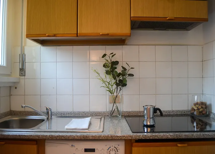 Joivy Lovely For 4 Next To Bus And Metro Station Milán