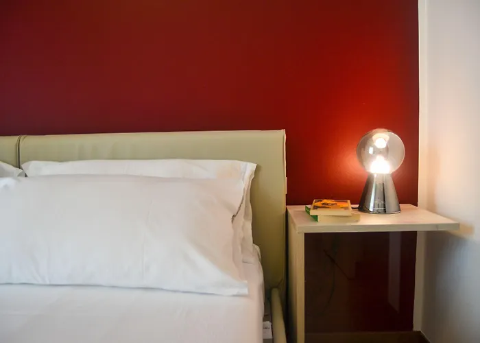 Apartment Joivy Lovely For 4 Next To Bus And Metro Station