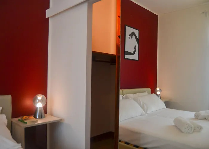 Apartmán Joivy Lovely For 4 Next To Bus And Metro Station Milán