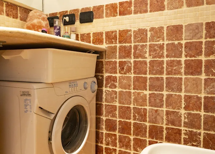 Pit Stop - Navigli * Milán