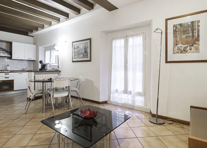 Italianway Easy - Tadino 13 B דירה