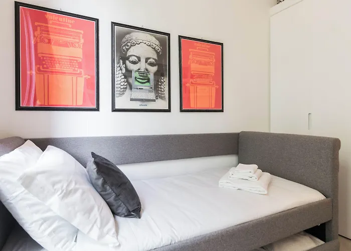 Italianway Easy - Raffaello Sanzio 17 밀라노