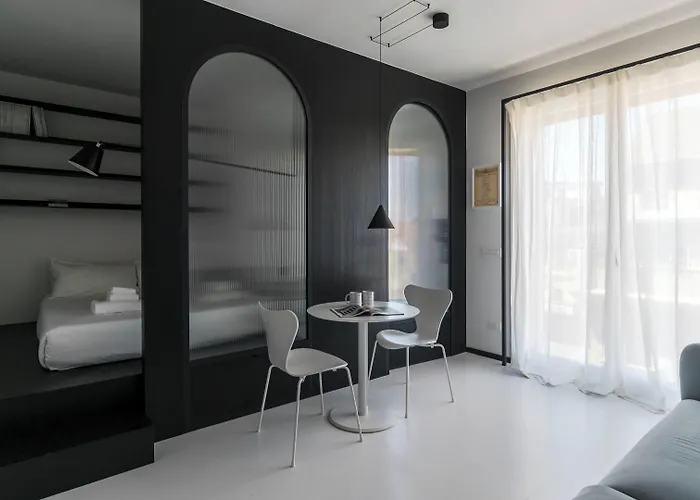 Italianway Easy - Poma 61 B Apartmán *