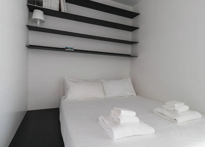 Italianway Easy - Poma 61 B Milán