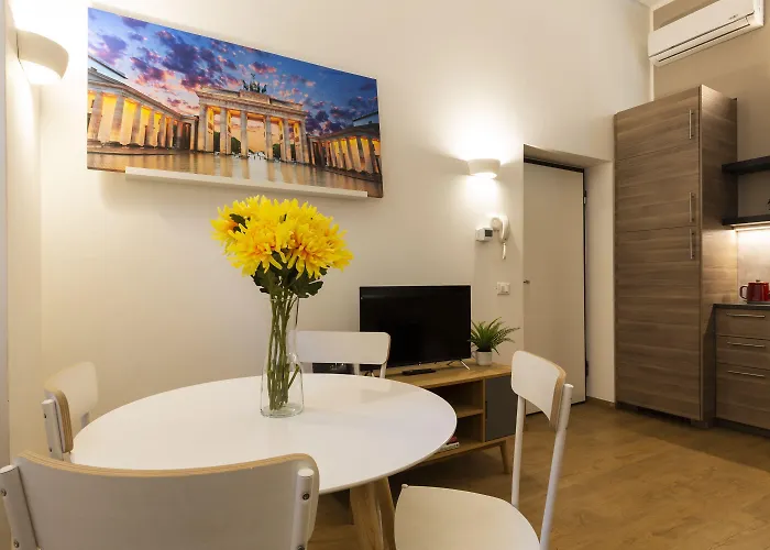 Voghera Fashion District 公寓 *