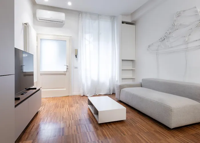 Italianway Easy - Farini 2 Mediolan