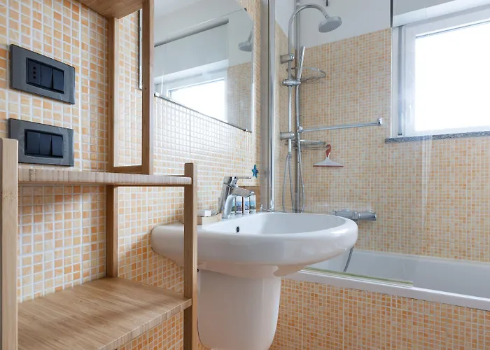 Italianway Comfort - Meda 27 B * Милан