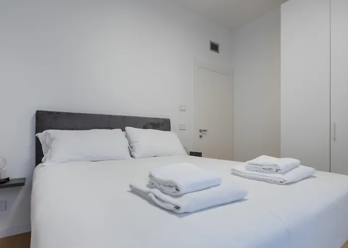 Italianway - Petrella 4b Апартаменты Милан