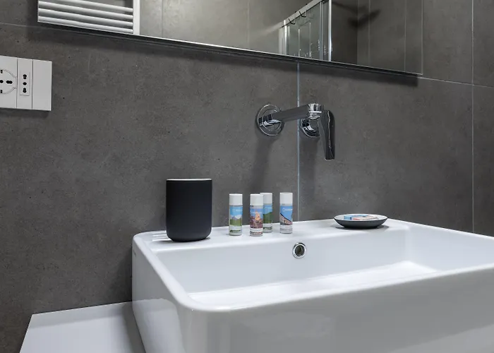 Italianway - Petrella 4b Апартаменты *