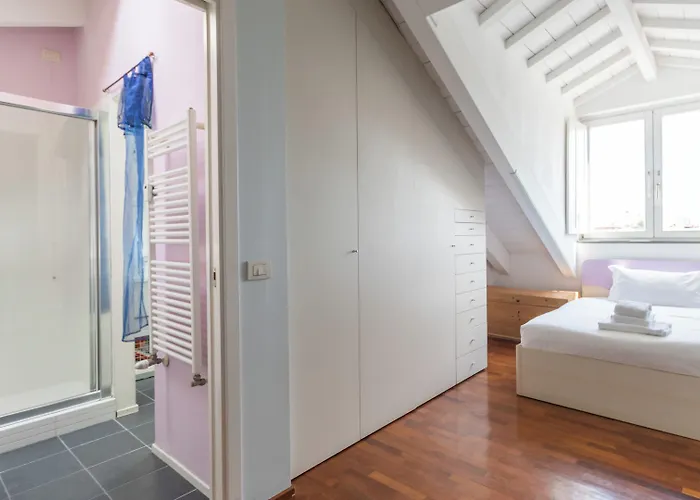 Italianway Easy - De Sanctis 14 * Milano