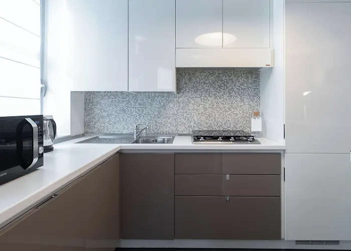Italianway Comfort - Tagiura 8 Milánó