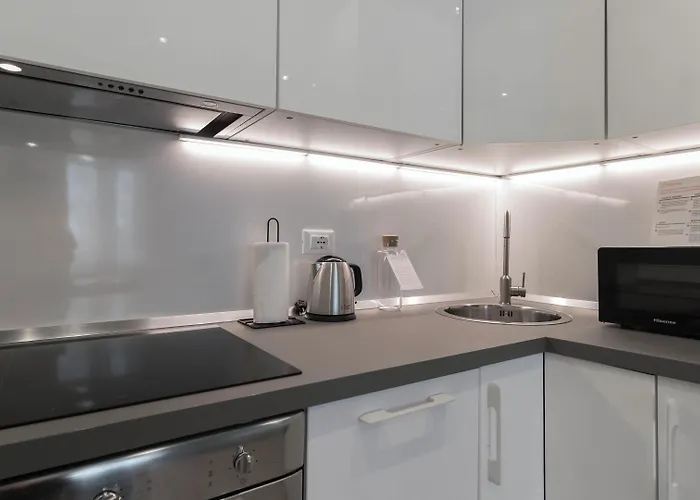 Italianway - Sabotino 19 * Милан