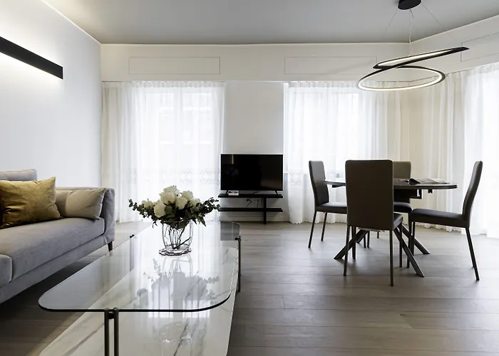 Transiti 20 * Milán