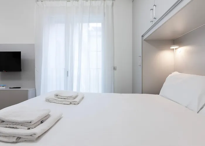 Italianway - Aspromonte 15 * Milánó