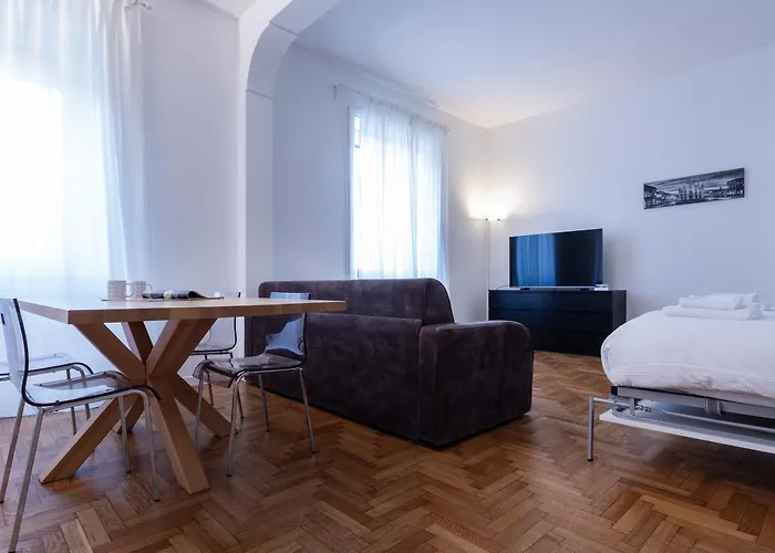 Italianway Comfort - Merlo 1 E Апартаменты Милан