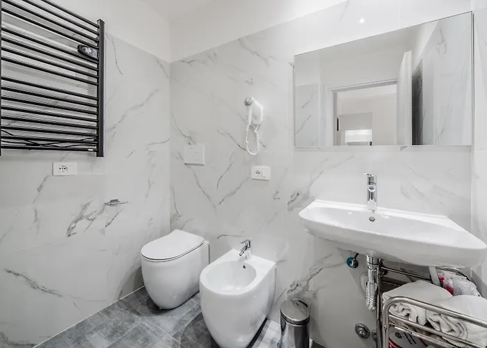 בית הארחה Navigli 4*