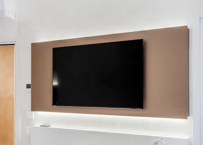 Navigli בית הארחה 4*