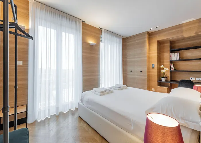 Royal - Centro Brera Apartamento Milão