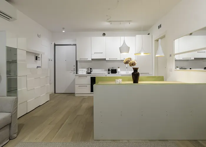 Italianway Comfort - Compagnoni 12 - Mir... Апартаменты