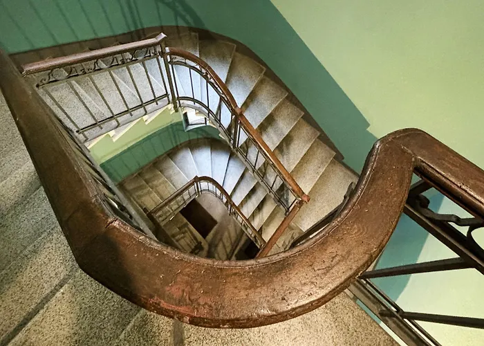 Italianway Easy - Campania 7 * Milan