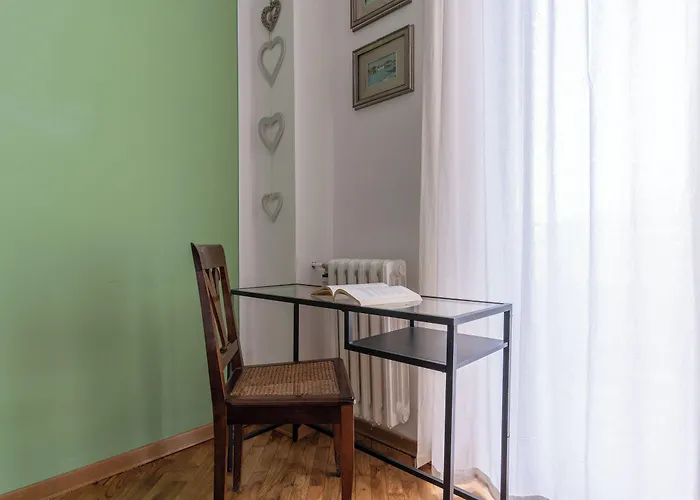 Trendy Corner - Fashion District *