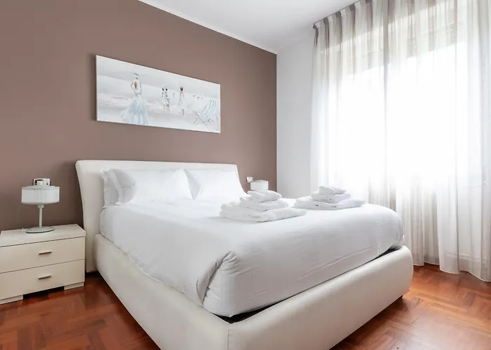 Apartmán Italianway Easy - Sismondi 74 *