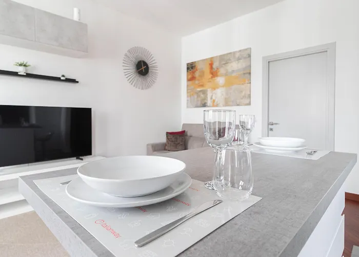 Italianway - Lorenteggio 30 * ميلان