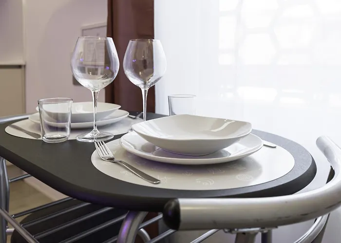 Italianway Collection - Corso Venezia 7 * Milan